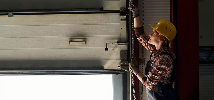 Addressing Common Garage Door Stoppage Issues in Mukilteo, WA
